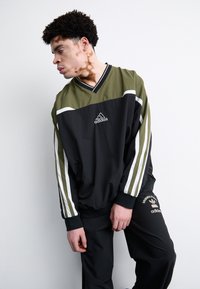 adidas Originals Tracksuit bottoms - black
