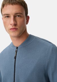 camel active IM STIL - Strickjacke - stone blue