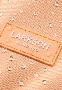 Larkson NO 4 - Hátizsák - peach