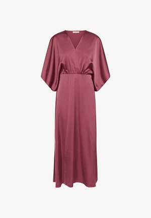 Langes Wickelkleid aus glattem, burgunderrotem Stoff. Hat einen V-Ausschnitt und weite, fließende Ärmel. Betont eine taillierte Taille.