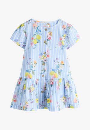 Vestido de bebé azul claro con rayas blancas, botones delanteros de madera, mangas cortas y estampado colorido de flores y limones.
