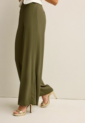 Next SUPER WIDE  - Bukser - khaki green