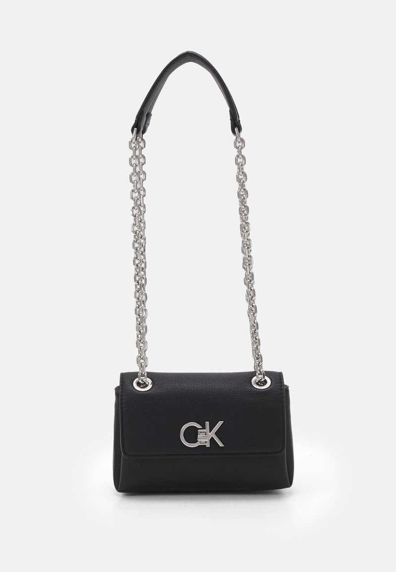 Calvin Klein RELOCK SHOULDER BAG - Borsa a mano - black