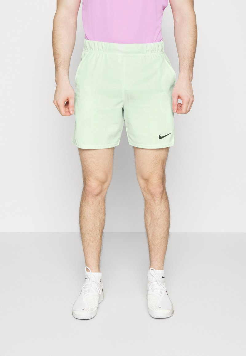 nike performance fast short