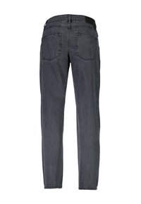 Jeans de mezclilla gris oscuro con ajuste slim, diseño de cinco bolsillos y textura suave; presenta un lazo en la cinturilla y costuras mínimas.