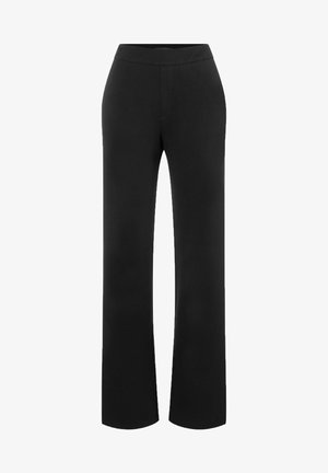 Pantalons noirs à coupe large en tissu lisse avec une taille élastique. Le design présente une apparence minimaliste, sans poches ni ornements.