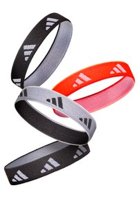 Drei elastische Widerstandsbänder aus Stoff in Schwarz, Grau und Rot, jeweils mit einem weißen Adidas-Logo auf einem weißen Hintergrund.