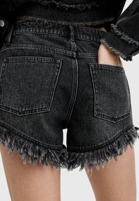 AllSaints HAILEY - Shorts vaqueros - washed black