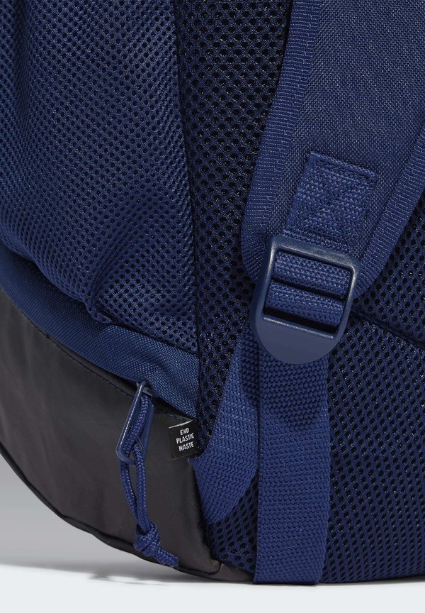 TIRO 23 LEAGUE - Rucksack3