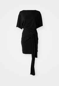 Vestito nero con top morbido, dettaglio in vita a stile avvolgente e gonna drappeggiata. Realizzato in tessuto liscio, presenta una linea dritta e maniche corte.