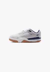 Wybrany, neutral grey/midnight navy-white-gum lt brown
