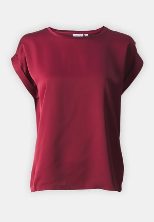 Haut bordeaux à manches courtes avec un col rond, fabriqué en tissu lisse avec une coupe décontractée et un léger détail de pli aux manches.