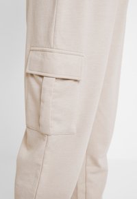 Missguided Teplákové kalhoty - nude