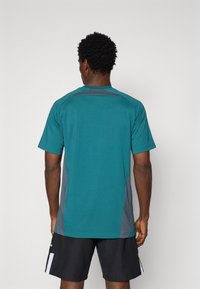 adidas Performance FCK zielony