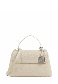Borsa a tracolla in finta pelle beige con logo impresso, forma rettangolare, manico superiore, tracolla regolabile e dettagli in metallo argentato.