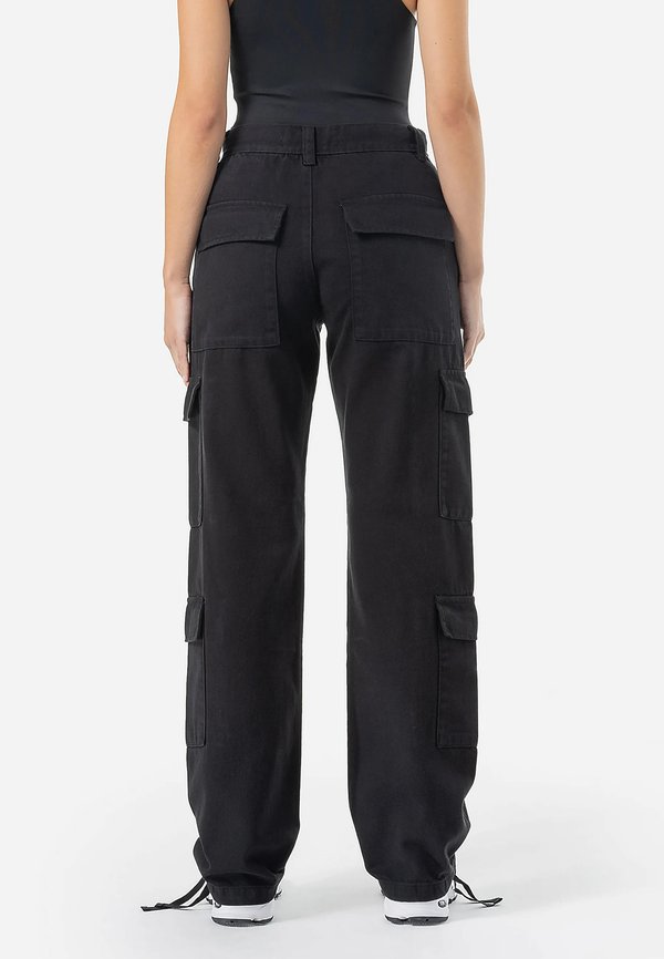 LIA WIDE - Cargo trousers3
