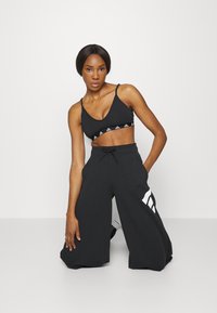adidas Performance EVYDY B - Sutiã desportivo de suporte ligeiro - black