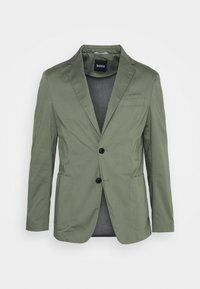 Olivgrüner Blazer aus glattem Material, mit einem Reverskragen, zwei Knöpfen und Taschen auf der Vorderseite. Einfaches Design mit klaren Linien.