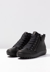 ECCO Botas para la nieve - black