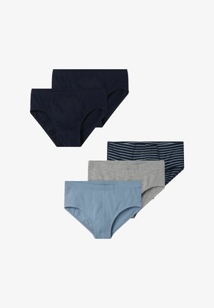 Dwa komplety męskich bokserek, jeden w kolorze granatowym, a drugi z jedną niebieską, jedną szaro i jedną granatową w paski.