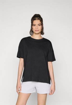 ONLY Play ONPFOND LIFE ON LOOSE TEE - Pamata T-krekls - black