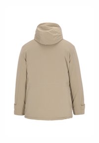 Chaqueta de invierno beige con capucha, mangas largas y correas ajustables en las muñecas, vista desde atrás sobre un fondo blanco.