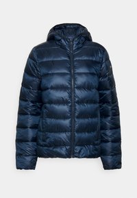Marinblå vadderad pufferjacka med huva, genomgående dragkedja och långa ärmar, visad mot en enkel vit bakgrund.