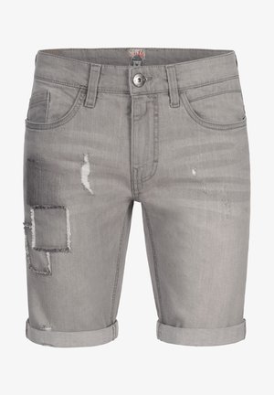 Grå jeansshorts med uppvikta fållar, slitna detaljer och lappar på vänster lår, med framfickor och knappstängning.