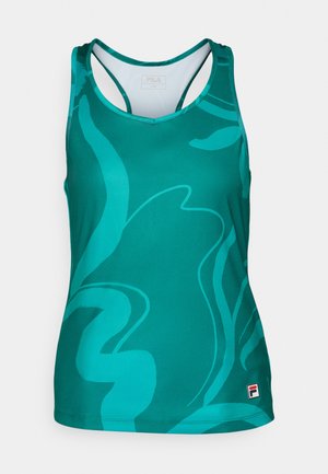 Teal športová tielko s abstraktnými tmavšími teal vírivkami a malým logom FILA na dolnom ľavom okraji predného lemu.