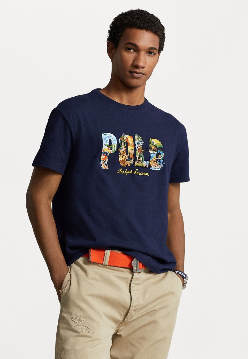 Polo Ralph Lauren - SHORT SLEEVE - T-shirt imprimé - cruise navy, Agrandir