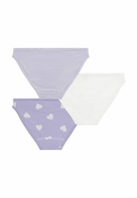 Drei Paare Damenunterwäsche: eines lila gestreift, eines einfarbig weiß und eines lila mit weißen Herzmustern, alle mit elastischen Bündchen.