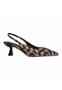 Leopard print slingback heels with pointed toes, made of textured fabric, featuring a black heel and back strap design.