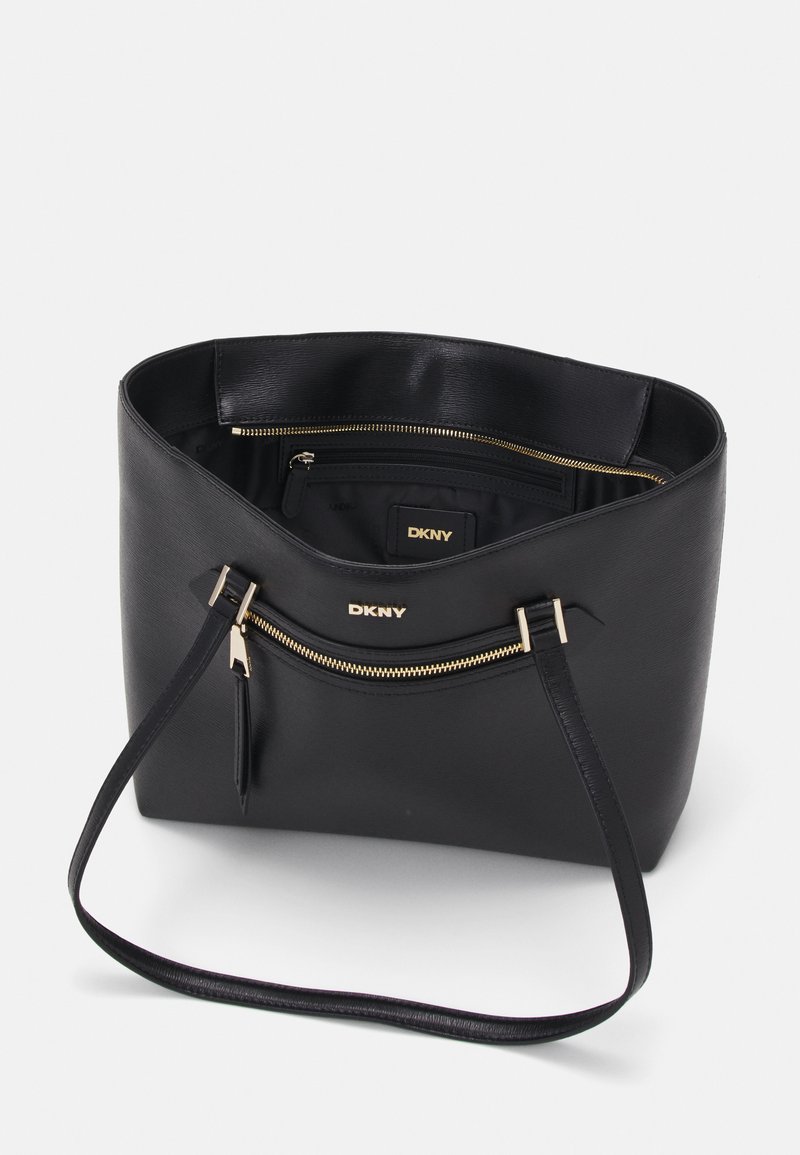 DKNY - Alison - Borsa da spalla in pelle nera con tracolla | ASOS