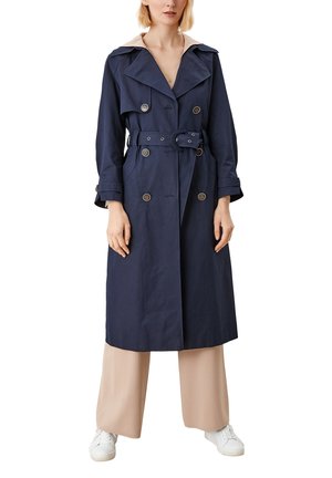 Marine trenchcoat met een dubbelzijdig ontwerp, grote revers en een ceintuur in de taille. Gemaakt van een glad materiaal; voorzien van zilveren knopen.