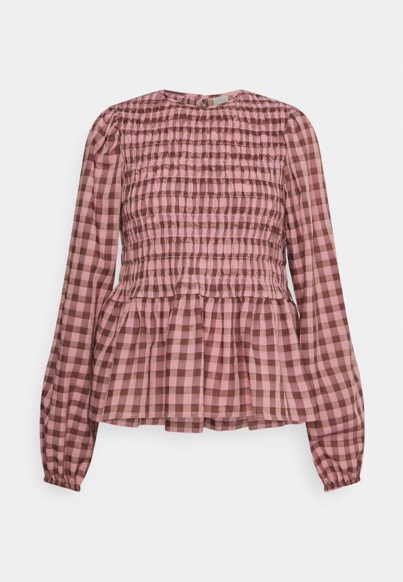Dlouhý rukáv, růžovo-hnědá kostkovaná blůza s nařasením na prsou a nabíraným peplum lemem, elastickými manžetami a kulatým výstřihem.