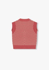 Veste sans manches en maille avec un motif répétitif de triangles rouges et beiges, col, emmanchures et ourlet côtelés, vue de dos.
