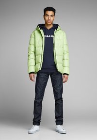 Jack & Jones JJECORP granatowy