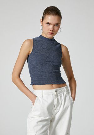 Blus - blue