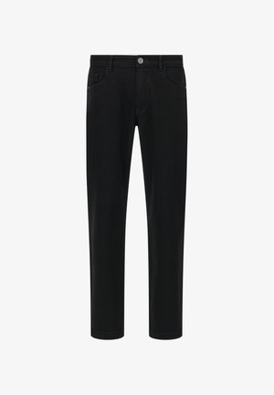 Schwarze Jeans mit geradem Schnitt, ausgestattet mit Fronttaschen, einem Metallknopfverschluss und sichtbarem Nähen entlang der Nähte.