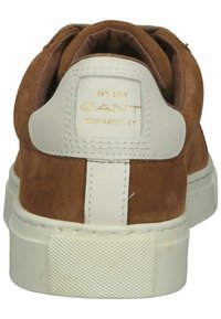 GANT Trainers - walnut