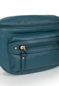 Borsa crossbody in pelle teal con hardware dorato, dotata di un principale scomparto con zip e una tasca frontale con zip, finitura testurizzata e logo embossato.