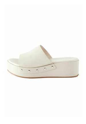Next FOREVER COMFORT STUDDED REGULAR FIT - Mules - bone