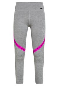 Grå atletiske leggings med en glat tekstur, der har pink Nike-logo langs siderne og en høj talje for komfort.
