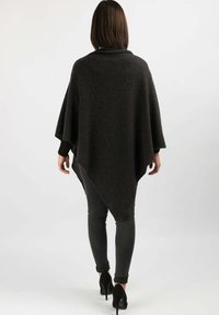 Dalle Piane Cashmere PONCHO - Ponczo