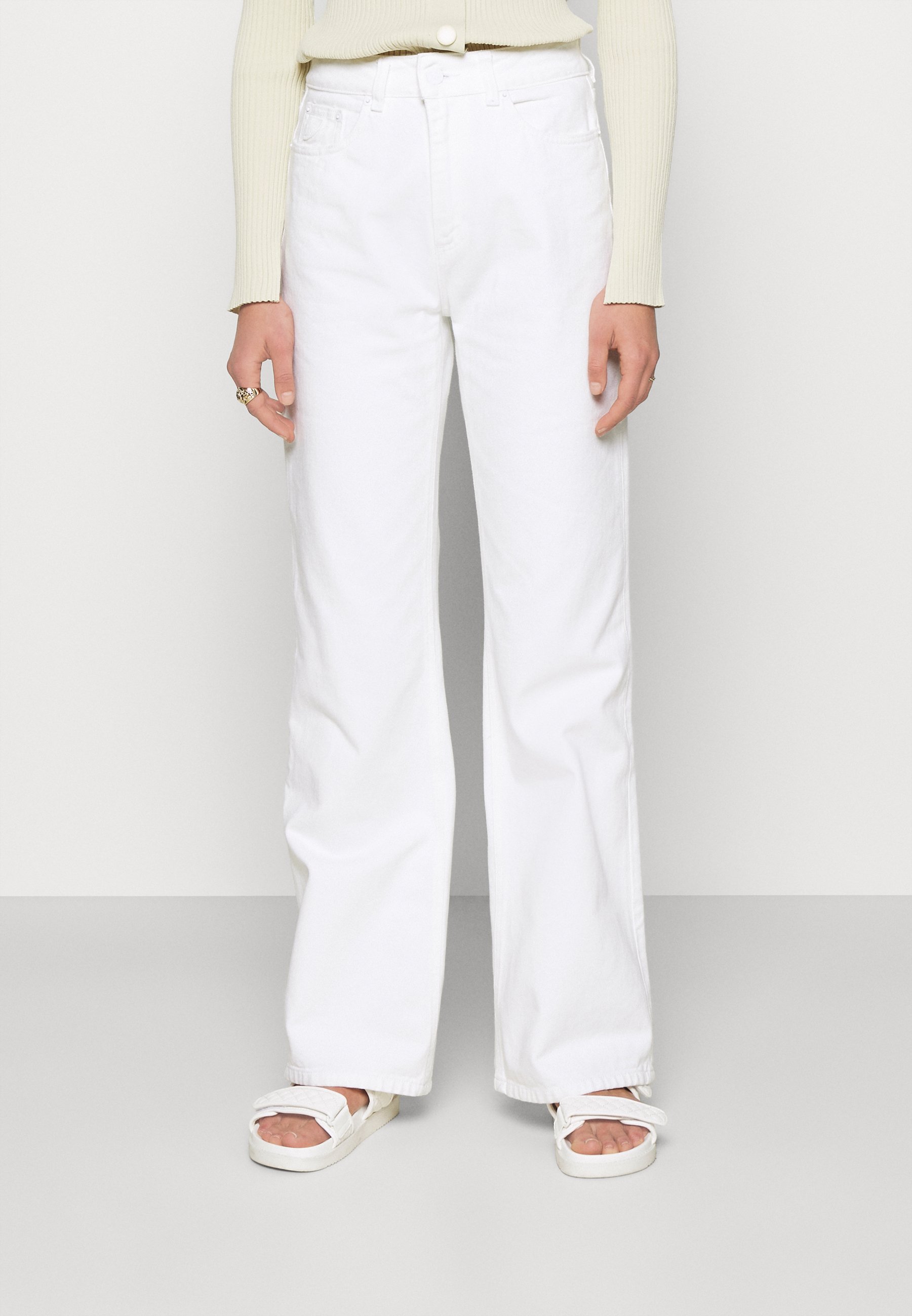 LOIS Jeans NINETTE - Straight leg jeans - white denim - Zalando.co.uk