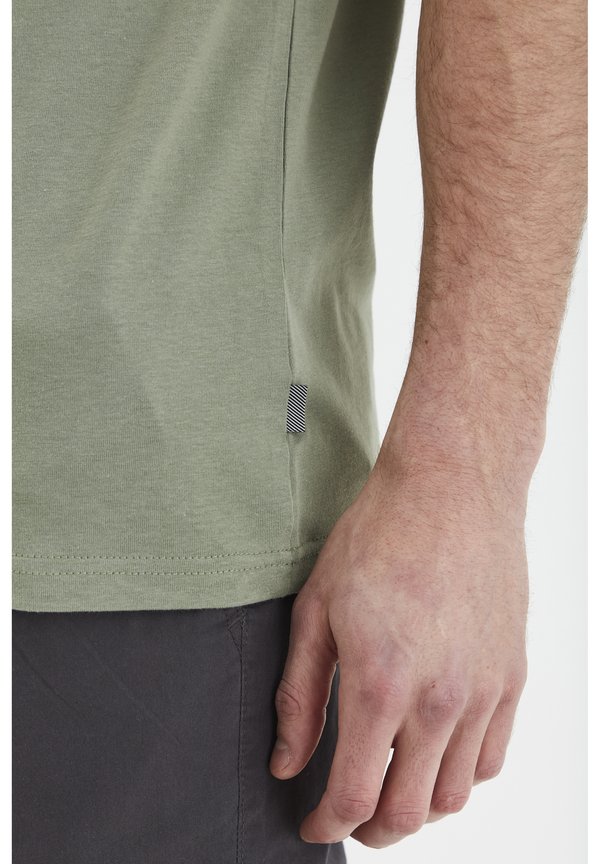 SDPEKO - Basic T-shirt2