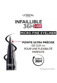 Le crayon eyeliner L'Oréal Infallible 36H Grip Micro-Fine présente un design noir élégant avec une pointe fine pour une précision optimale, offrant une tenue longue durée.