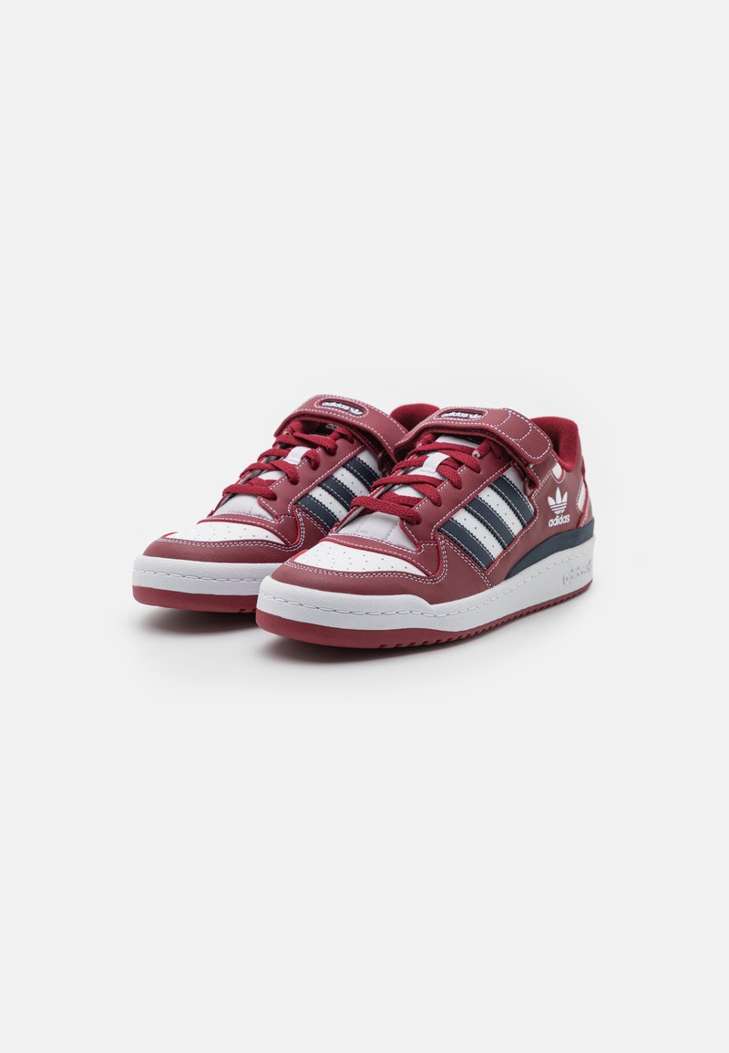adidas forum low cloud white collegiate navy collegiate burgundy