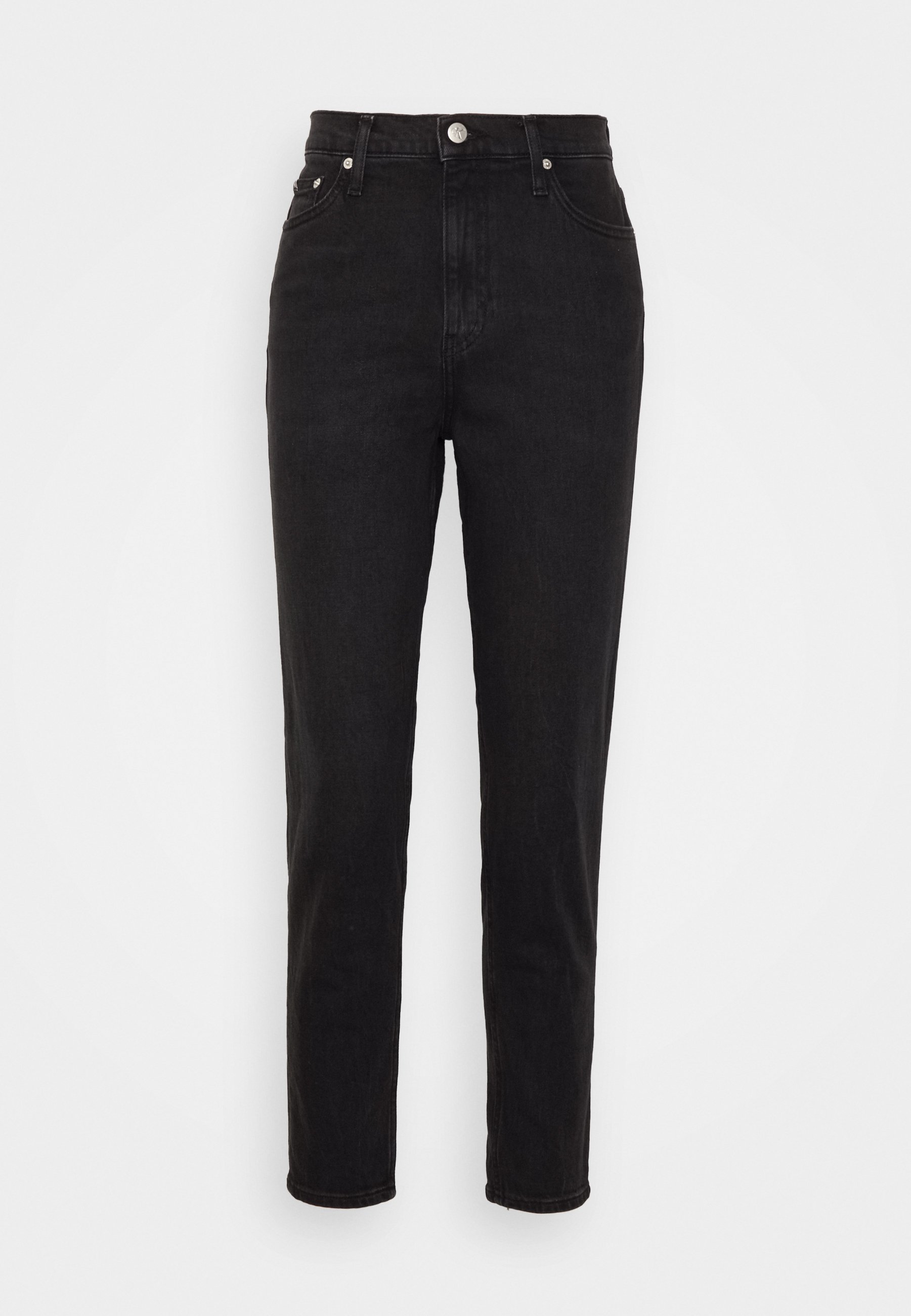 Tapered jeans