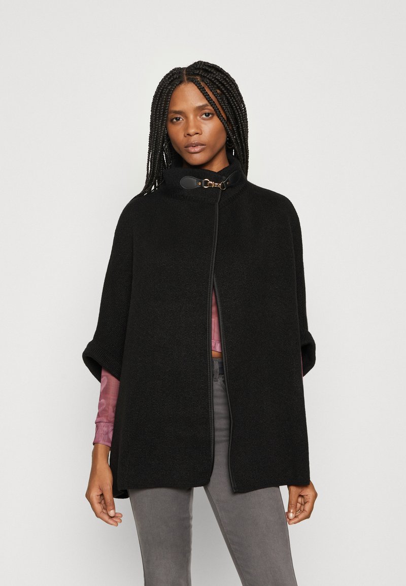 VILA VICEMRE - Mantella - black